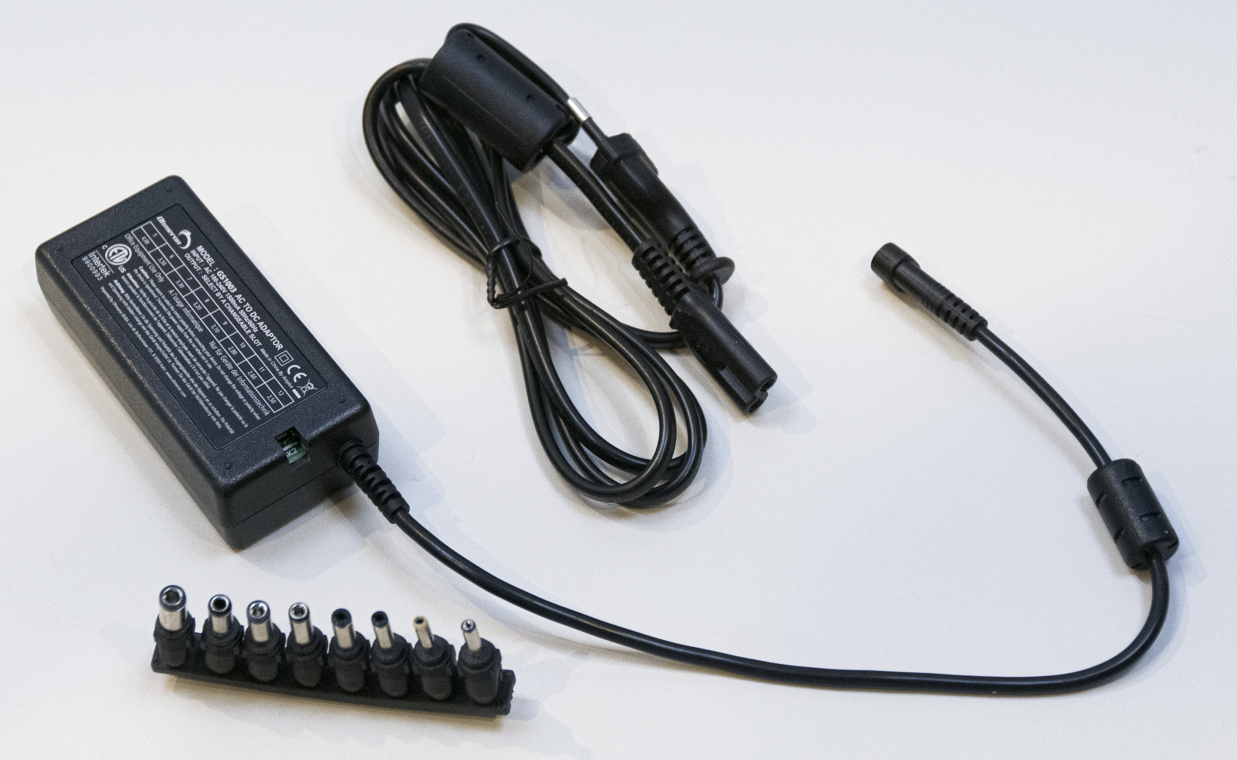 Omron Universelle Spannung 5-12VDC 2,5A